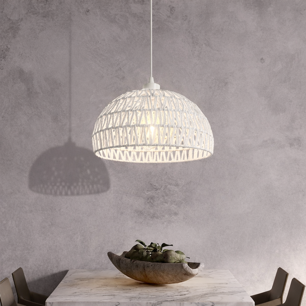 Ausstehend aus Naturfasern, rustikal-minimalistisch